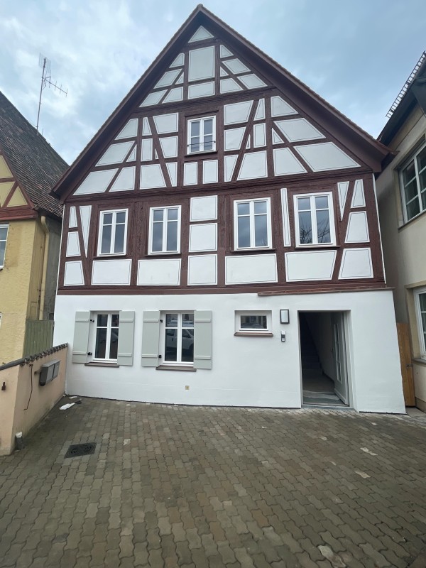 Noerdlingen Horizontalsperre Dauerhafte Mauertrockenlegung mit Sägeverfahren.