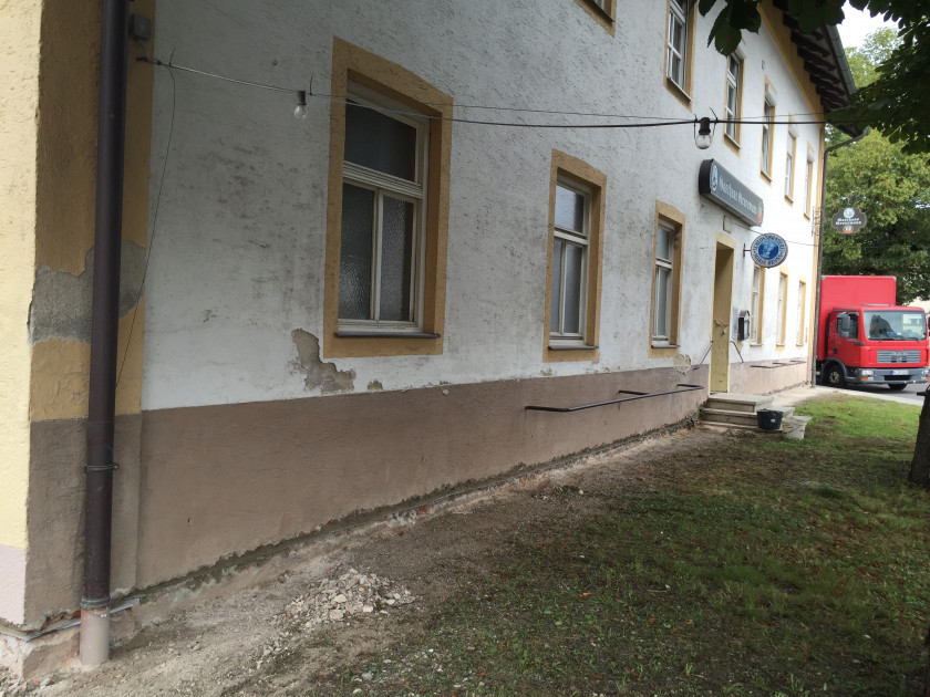 Nachträgliche Horizontalsperre aus Edelstahl in Ampermoching