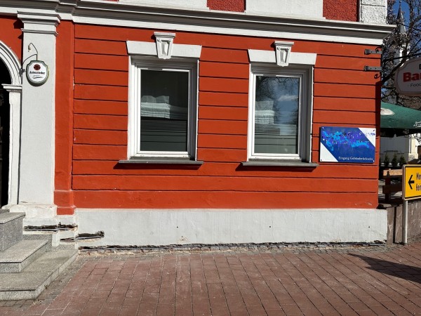 Edelstahlsperre gegen aufsteigende Feuchtigkeit, unser Projekt in Babenhausen Edelstahlsperre gegen aufsteigende Feuchtigkeit, unser Projekt in Babenhausen
