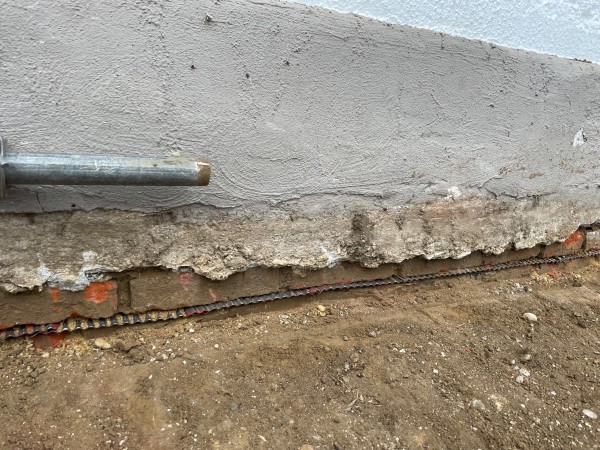 Mauertrockenlegung mit Garantie Mauertrockenlegung mit Garantie